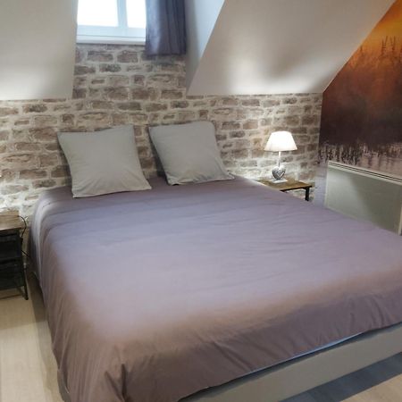 Bed and Breakfast Le Bonheur Des Plumes Montmartin-en-Graignes Екстер'єр фото