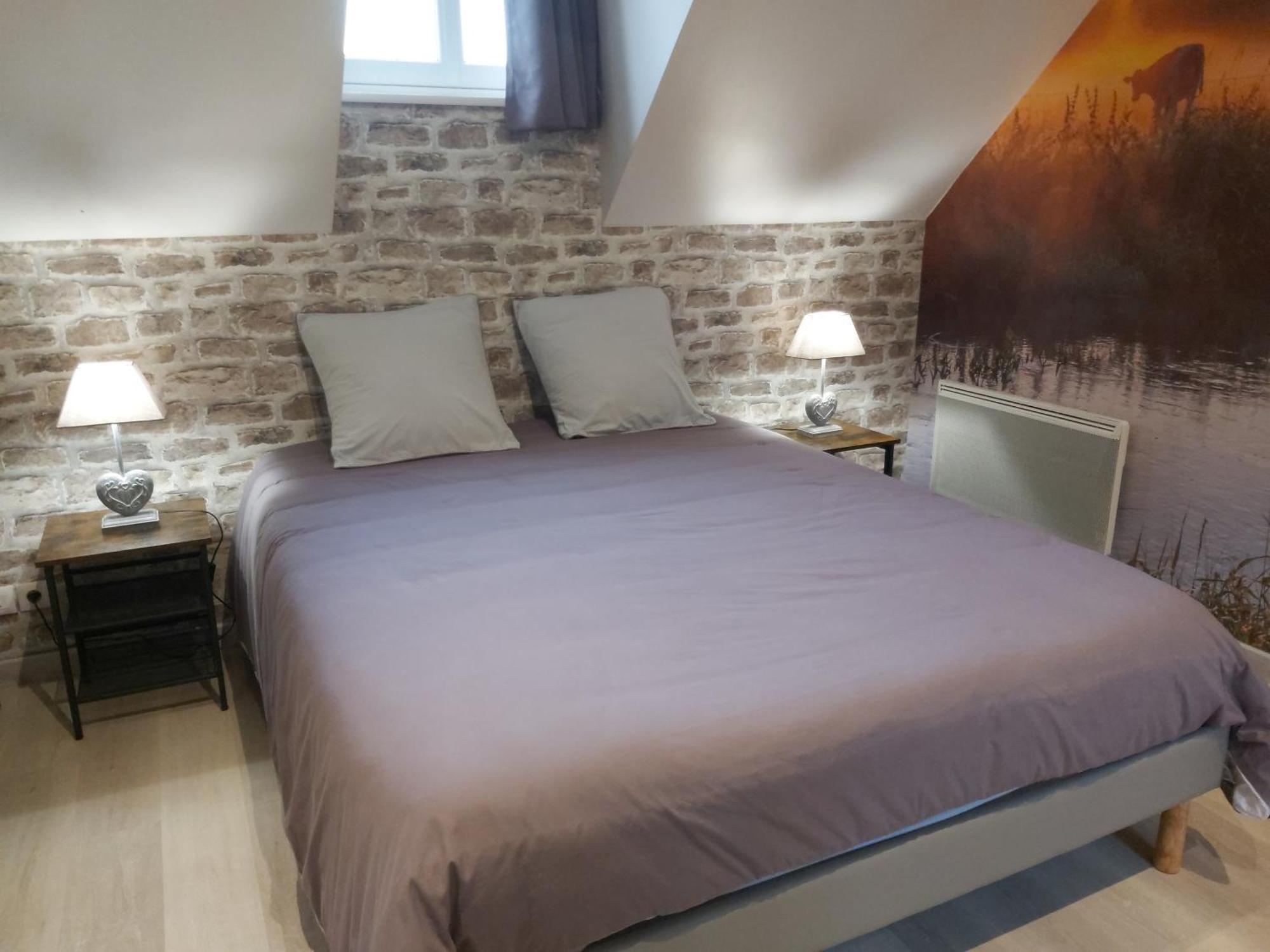 Bed and Breakfast Le Bonheur Des Plumes Montmartin-en-Graignes Екстер'єр фото
