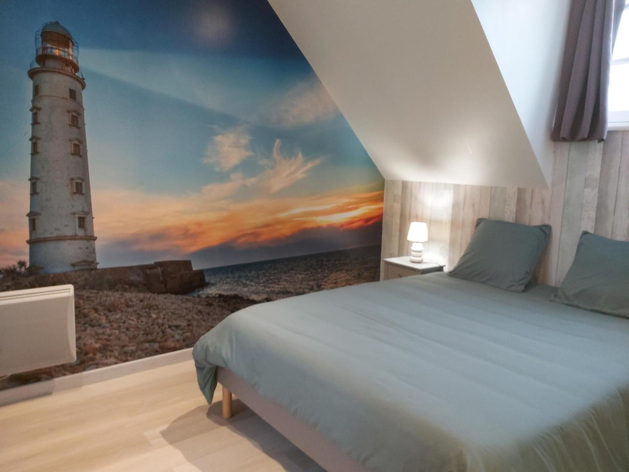 Bed and Breakfast Le Bonheur Des Plumes Montmartin-en-Graignes Екстер'єр фото